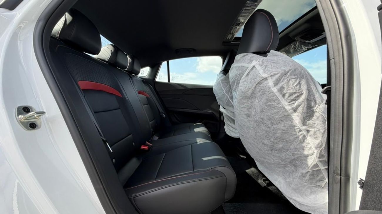 MG 5 MG 5 LUXURY EDITION 1.5L 360 camera &sunroof A/T 2025