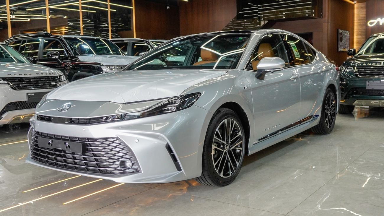 Toyota Camry Limited HEV 2.5 L Hybrid