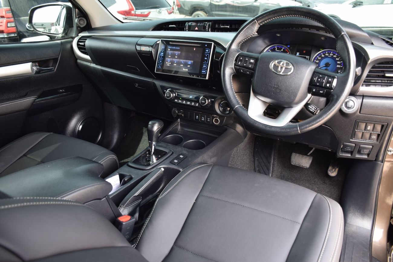 Toyota Hilux 4X4 Diesel 2.8L RHD (Export Only)