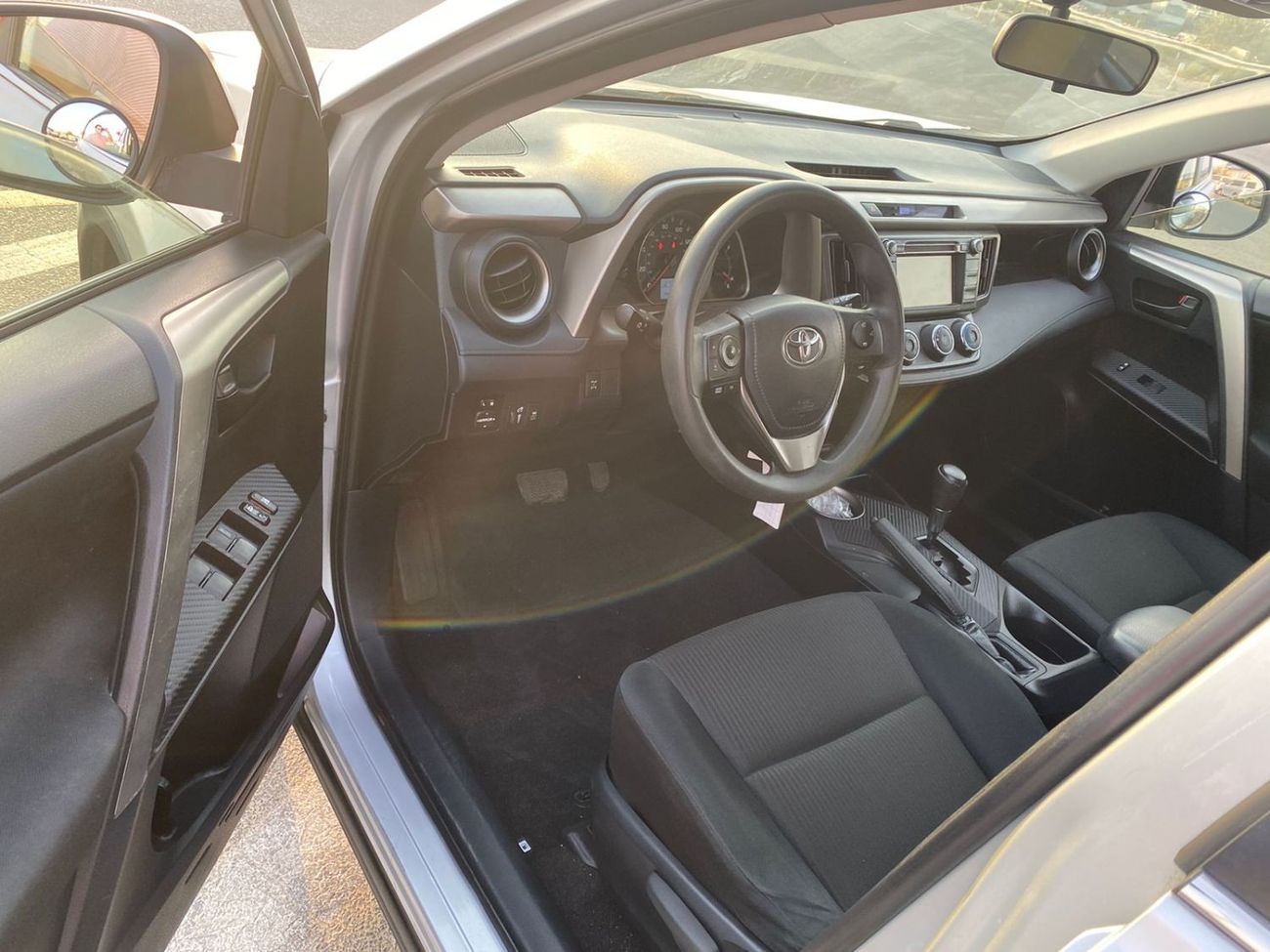 Toyota RAV4 2014 TOYOTA RAV4 LE AWD / MID OPYION