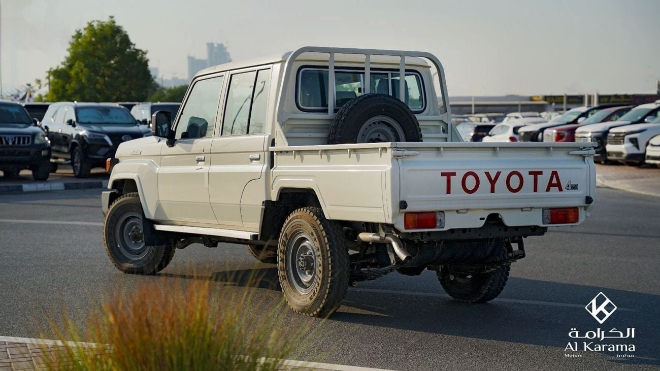 Toyota Land Cruiser Pick Up 4.2L Diesel | 4x4 Manual  Diff Lock | 6 Seats | Fog Lights | Snorkel | LC79