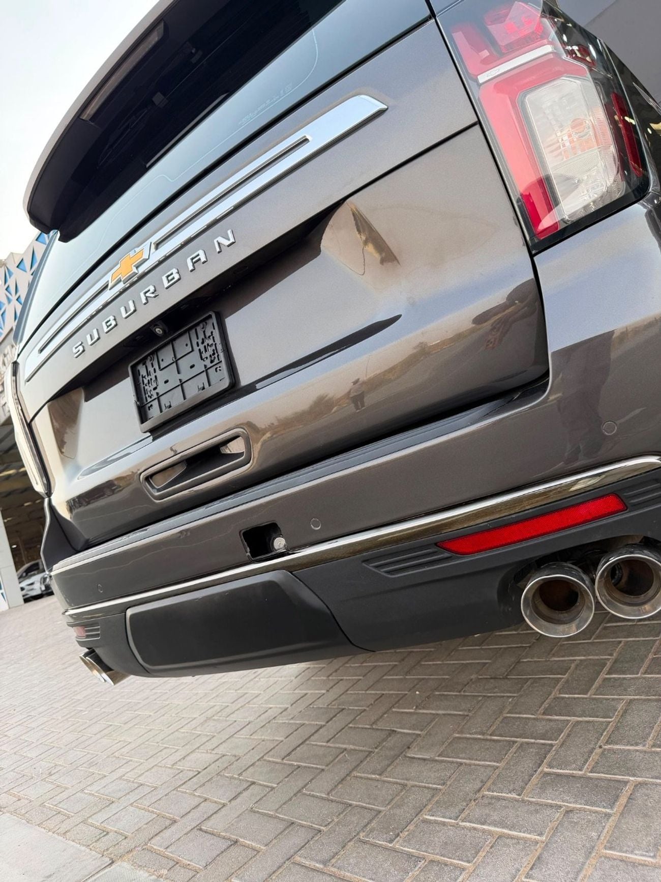 Chevrolet Suburban LT SUBURBAN /V8 5.3L / 7 seater / GCC/NEW SHAPE / Radar/ Blind Spots/ LINE ASSIST