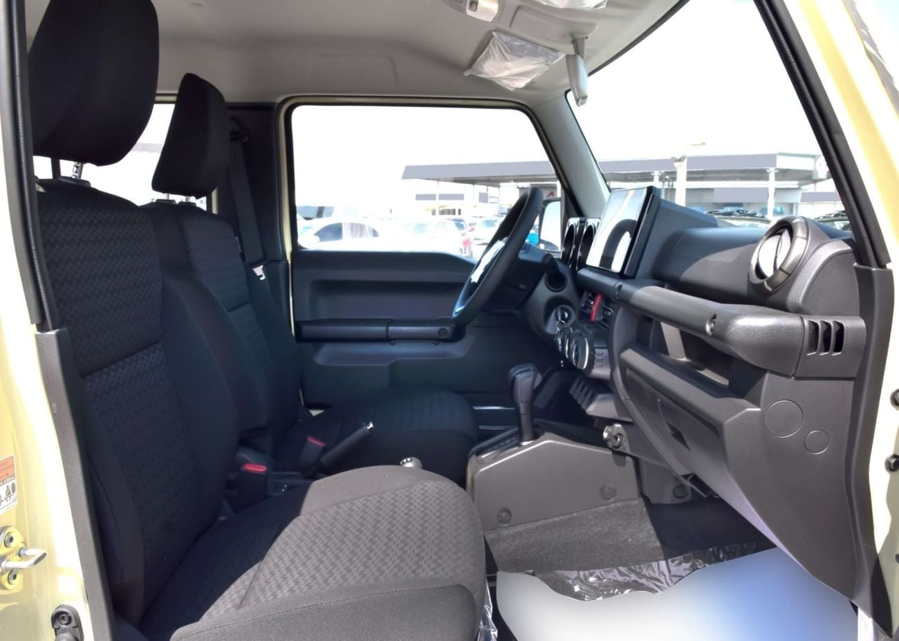 سوزوكي جيمني GLX · 1.5L · 4 Cyl · Automatic · Petrol · SUV/Crossover · Four Wheel Drive · 4 seats · 5 door Petrol 5-Door Automatic 4WD (GCC Specs) – 2026 | For Export Only