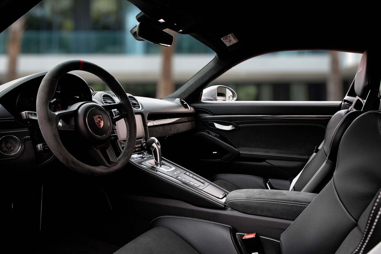 بورش كايمان Cayman GT4 | Warranty  | 9,792 P.M | 0% Downpayment | Porsche GT4 | Porsche Warranty