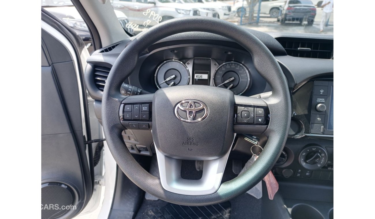 Toyota Hilux 4WD Double Cabin 2.4L Deisel AT