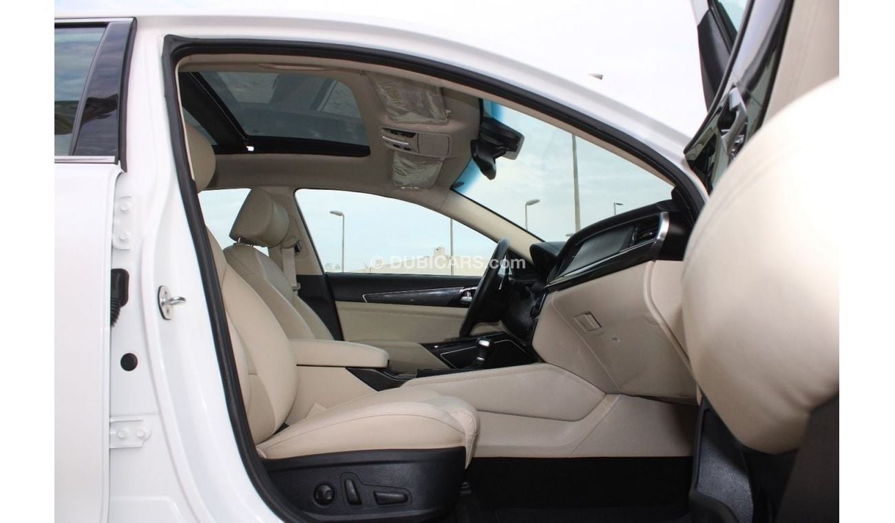 كيا كادنزا كيا كادينزا 2018 خليجي فل كامل بدون صبغ بدون حوادث نظيفه جدا من الداخل والخارج