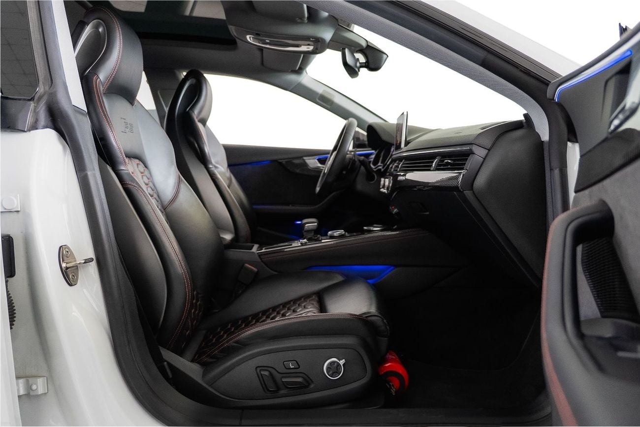 Audi RS5 STD