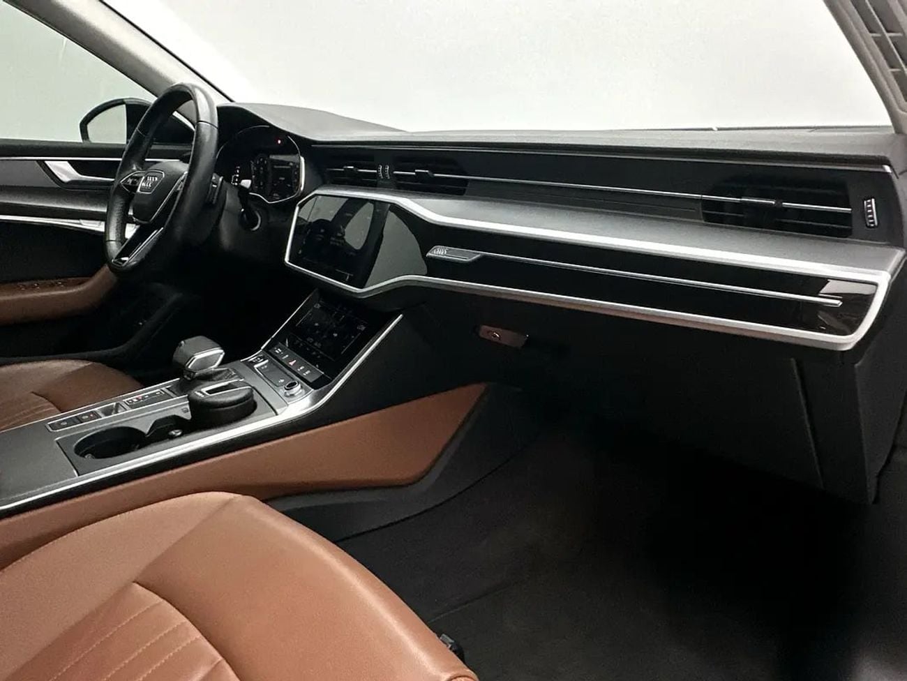 أودي A6 40 TFSI 2.0L Sedan Advanced 40 TFSI 190hp Business (Ref# 003795) EXCLUSIVE RAMADAN OFFER