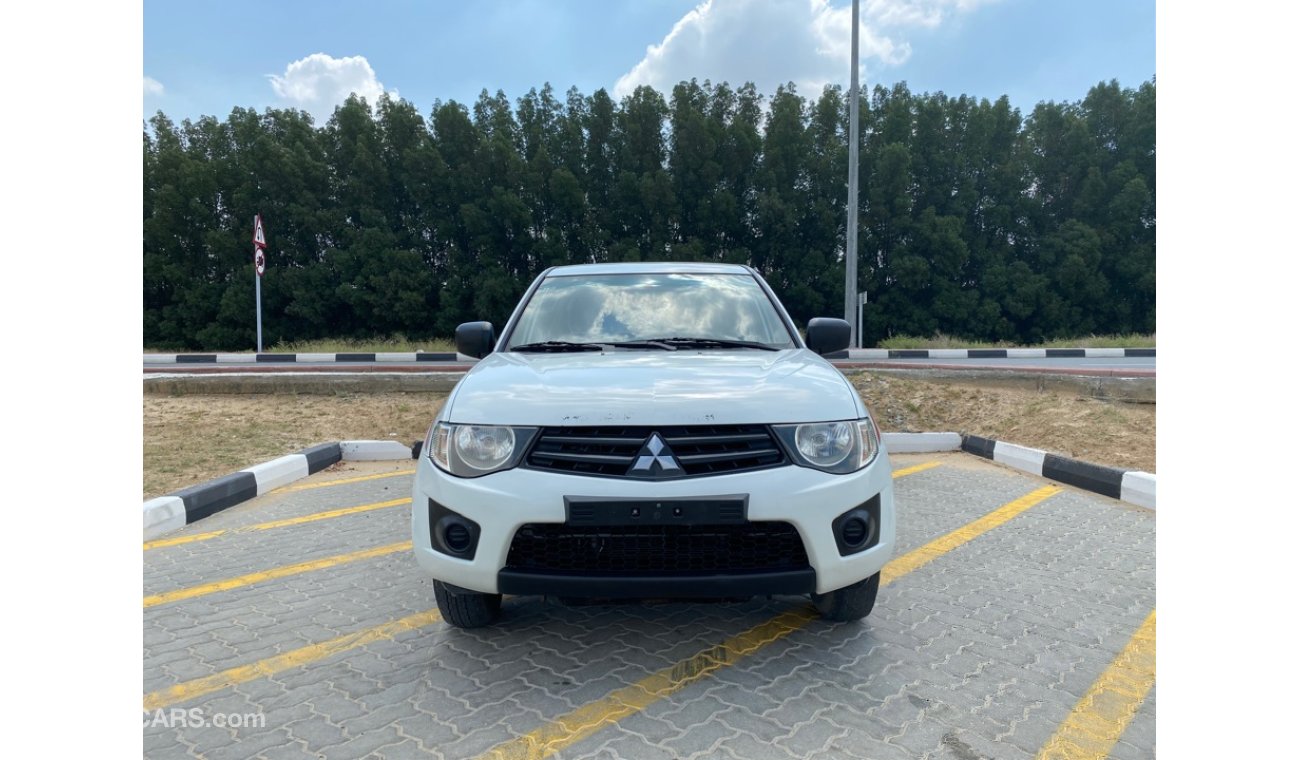 Mitsubishi L200 2013 4x2 Ref#117