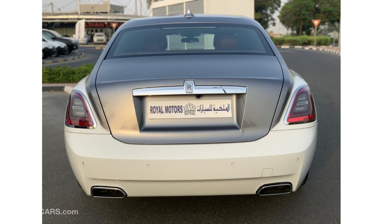 Rolls-Royce Ghost **2021***