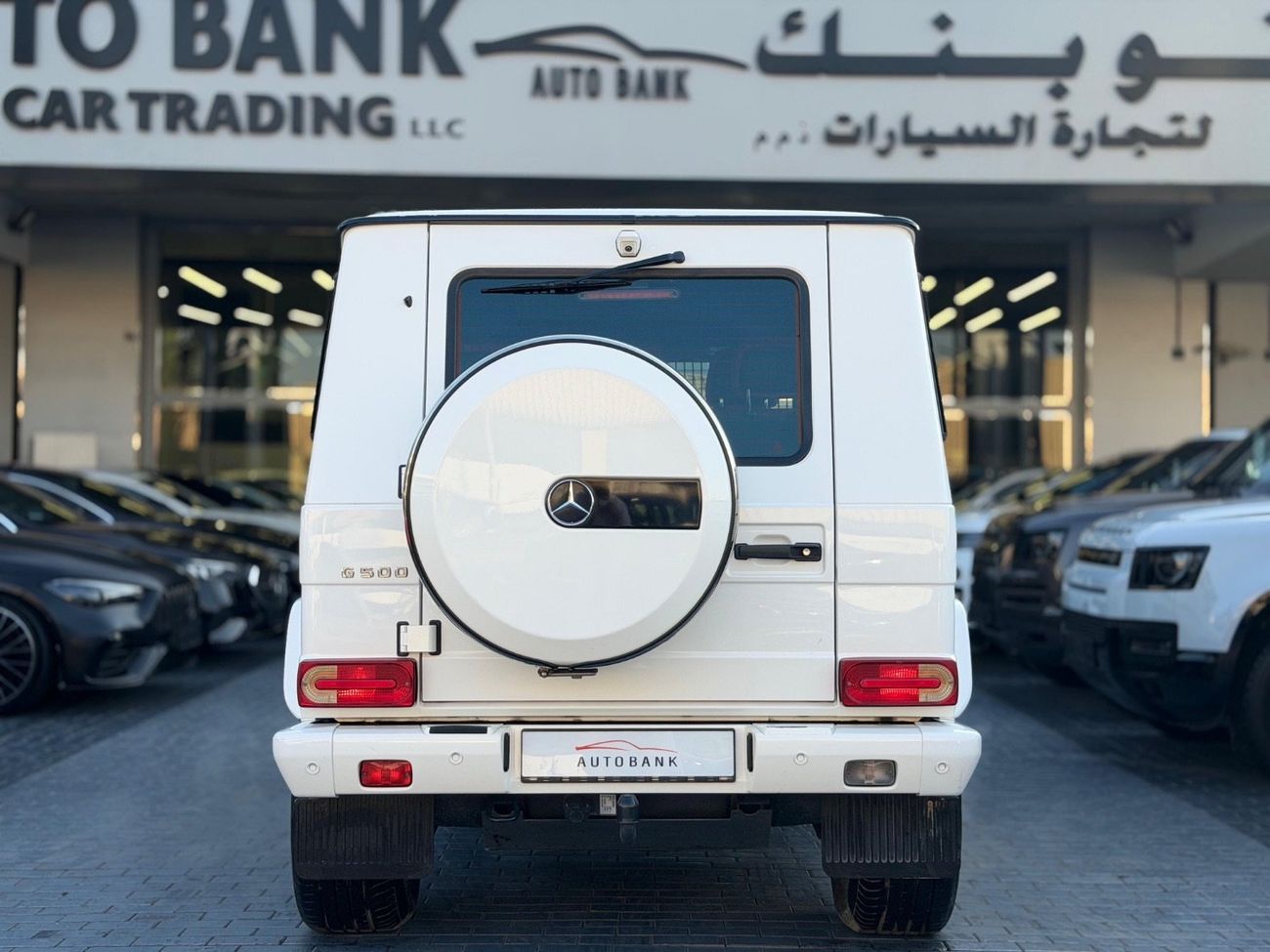 Mercedes-Benz G 500 Std 4.0L (422 HP)