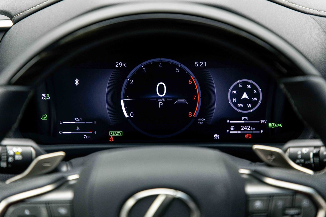 Lexus LX 700h 3.5L - Sonic Quartz Inside Crimson | Export Only