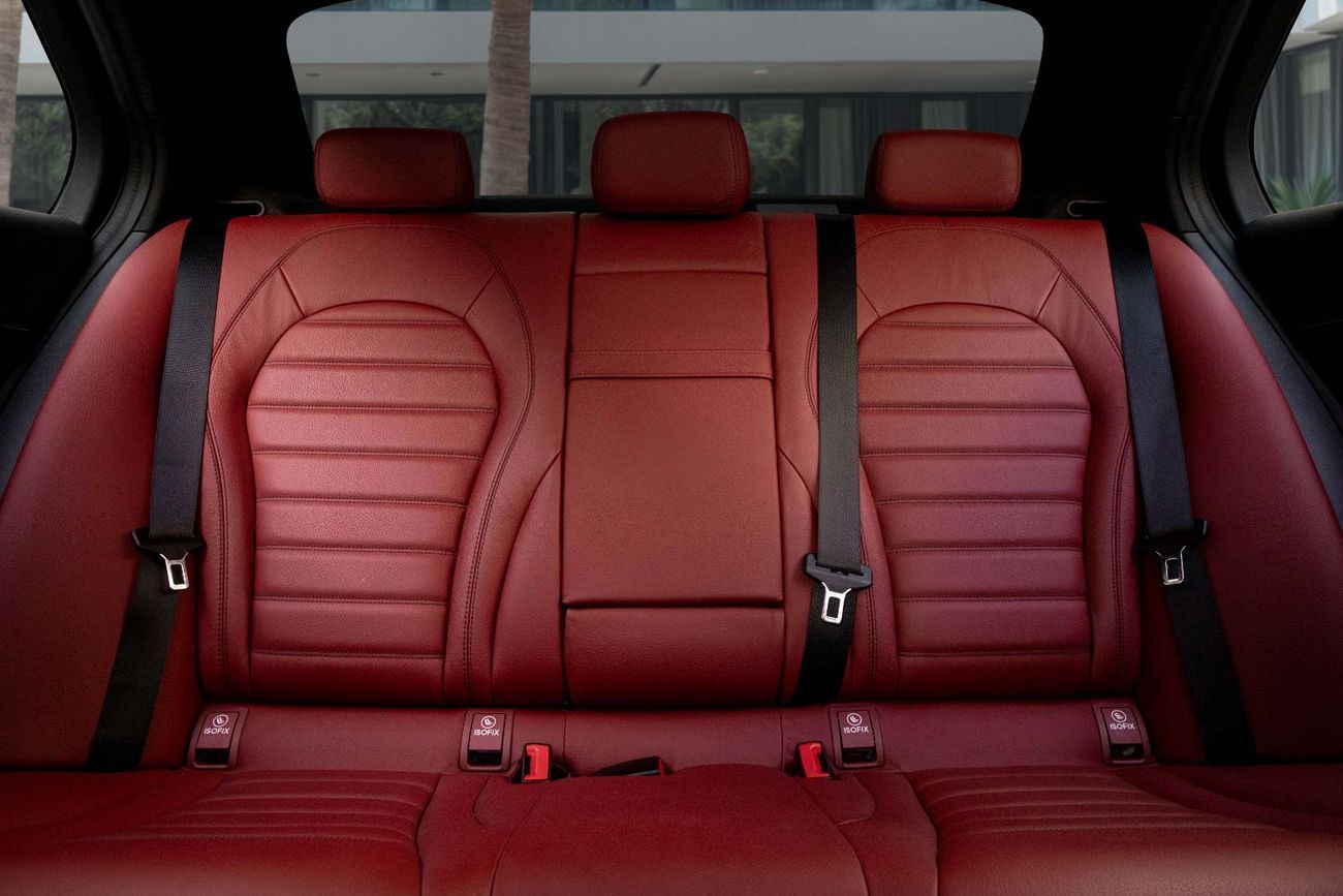 Mercedes-Benz C 200 C200 | 2,719 P.M | 0% Downpayment | AMG Kit | Mercedes Warranty + Service!