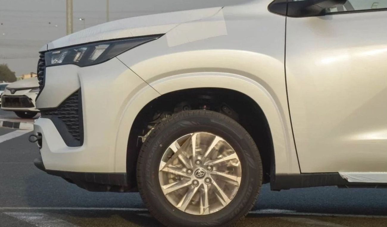 تويوتا إينوفا Toyota Innova TOYOTA INNOVA 2.0L FWD PETROL MINIVAN 2024