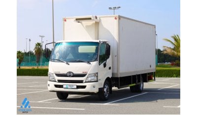 Hino 300 2019 Series 916 Chiller Box 4.0L Diesel M/T RWD - GCC Specs - Low Mileage - Ready to Drive