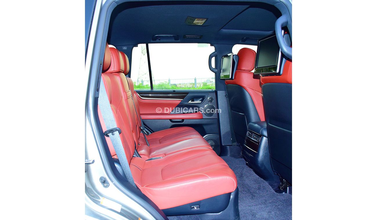 Lexus LX 570 TITANIUM COLOR - 3 YEARS WARRANTY AL FUTTAIM