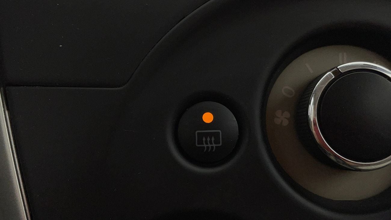 نيسان صني SV 1.5 | بدون دفعة مقدمة | اختبار قيادة مجاني للمنزل