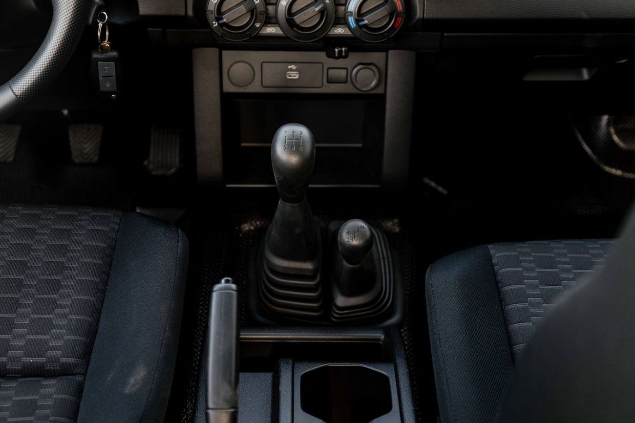 Mitsubishi L200 2025 Mitsubishi L200 GL 2.4L - Manual - Grey Inside Black | Export Only