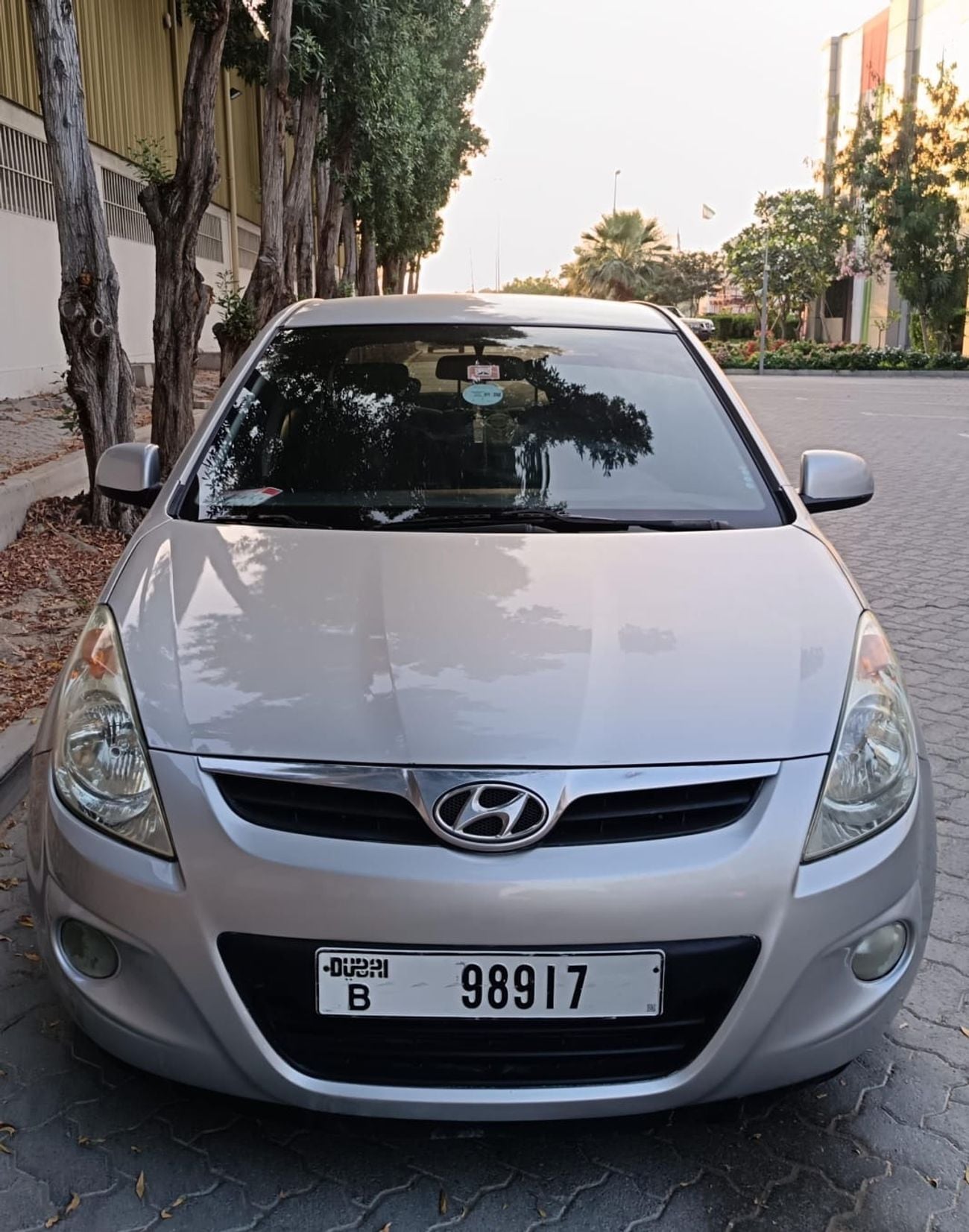 Hyundai i20 1.6L 4cyl.Hatchback FWD 5 seat 5 door