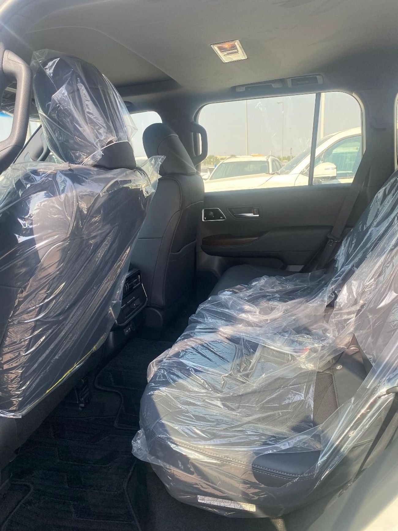 تويوتا لاند كروزر TOYOTA LAND CRUISER LC300 GXR 3.5 2025