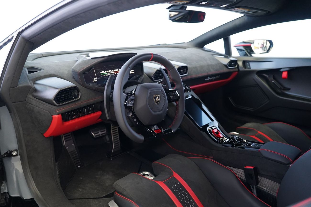 Lamborghini Huracan Tecnica 60th Anniversary 1 of 60