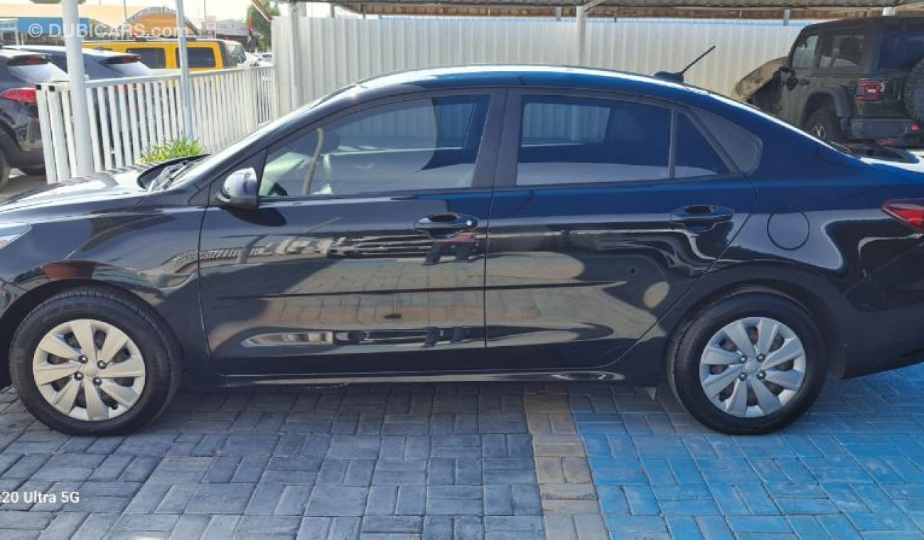 Kia Rio Car is very good and clean 1.6 engine 2020