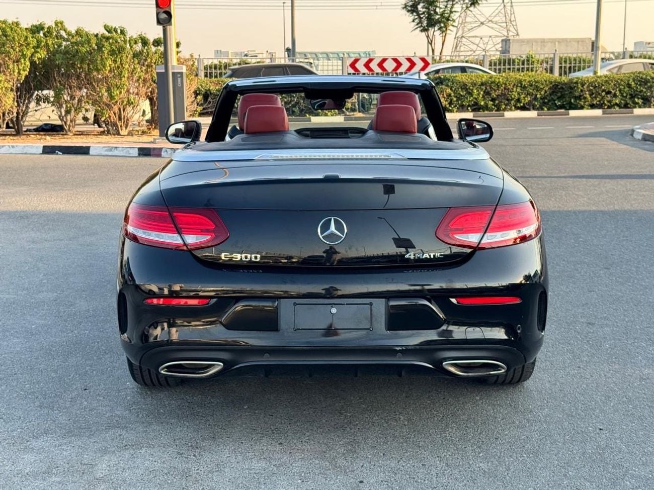 Mercedes Benz C300 2017 AMG CONVERTIBLE 2.0 TURBO TOP OPTION CANADA SPEC
