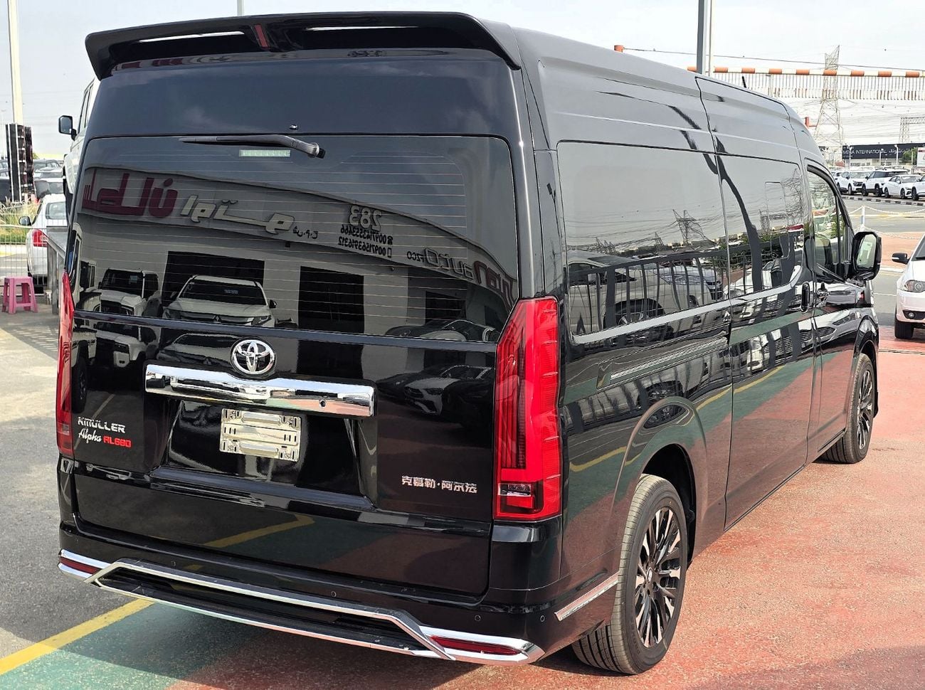 Toyota Hiace High Roof Van 3.5L TOYOTA HIACE High Roof (kmuller) special edition 3.5L Van RWD 5Doors black color
