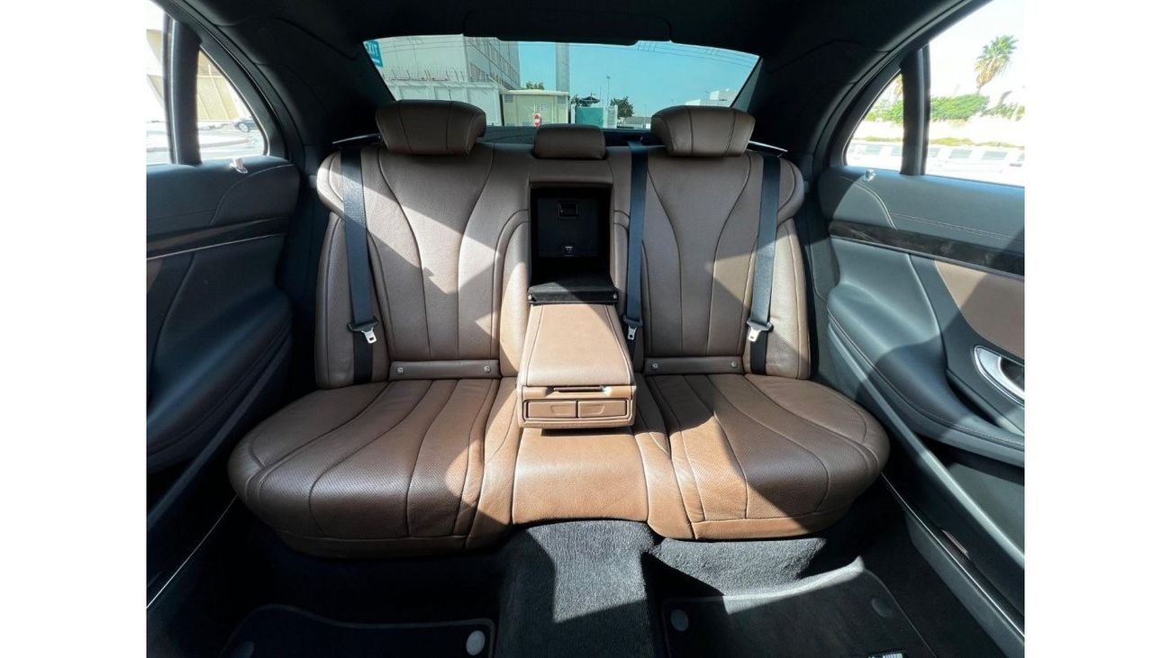 Mercedes-Benz S 560 Mercedes S560 AMG Panoramic Full Option Germany  Full Service History  Under Warranty