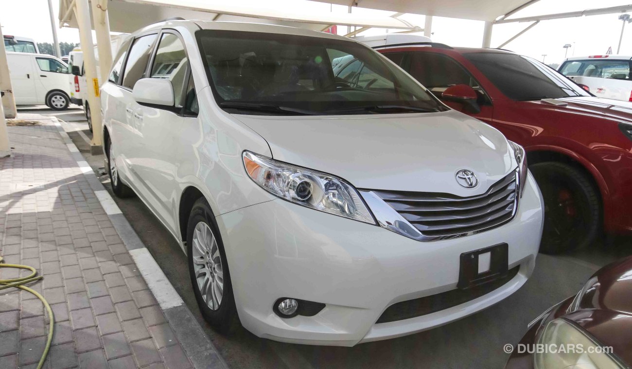 Toyota Sienna XLE