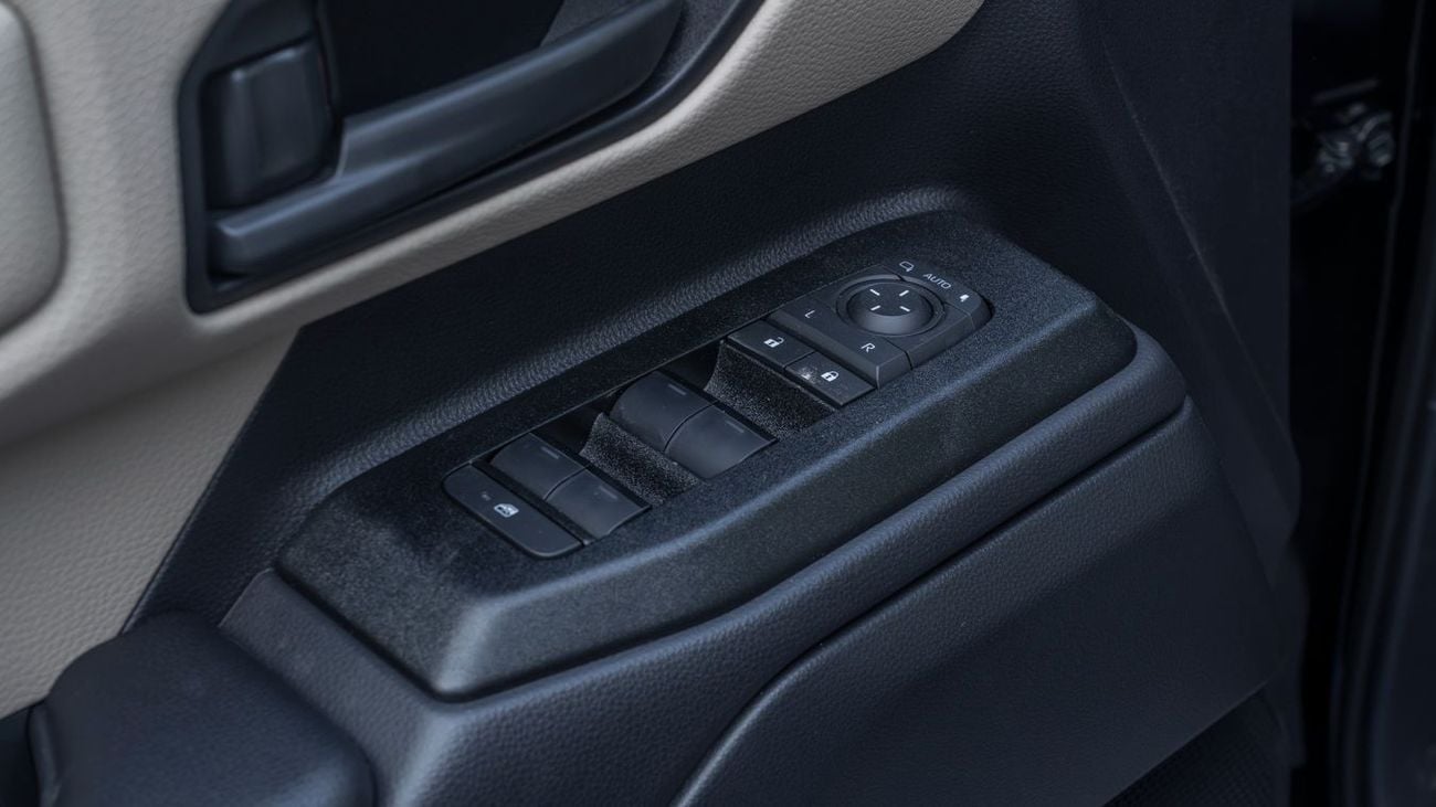 Toyota Prado TOYOTA PRADO 2.4T 4CYL AT -2026YM