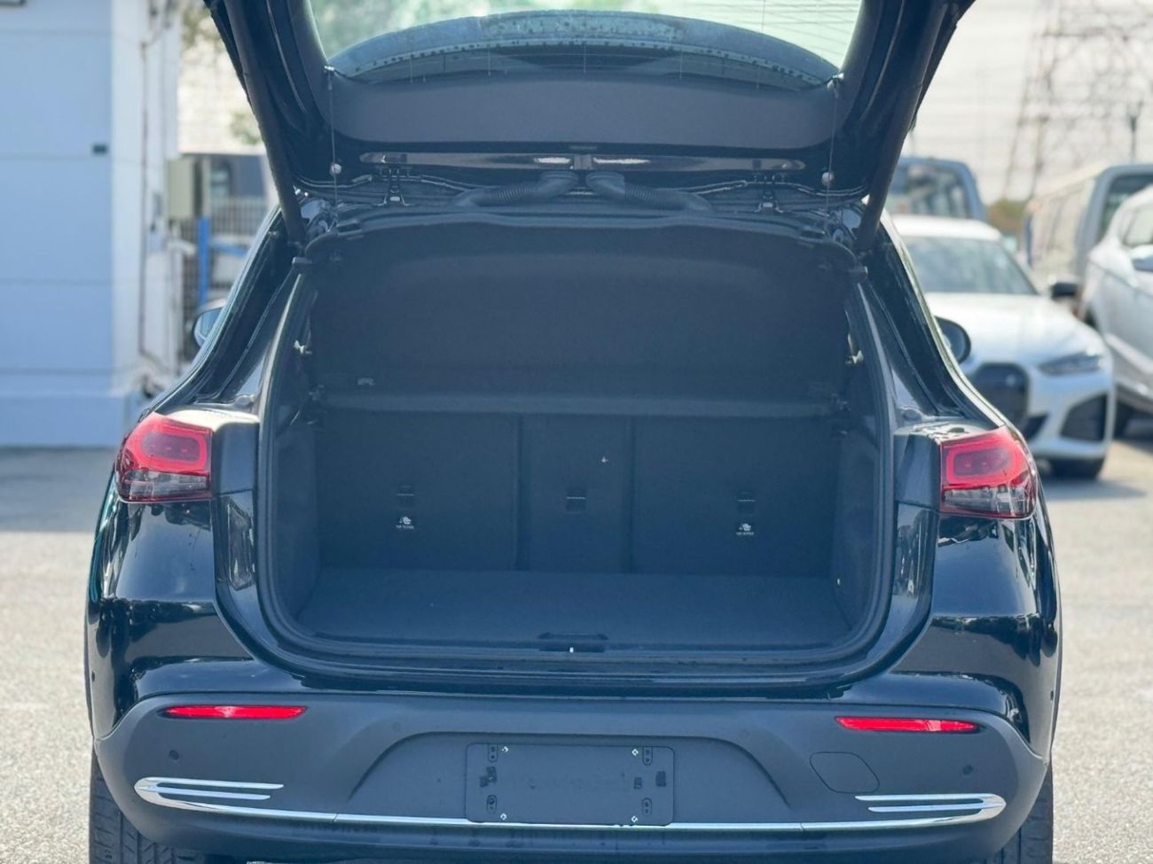 مرسيدس بنز EQA 250 MERCEDES BENZ  EQA260 2024,,