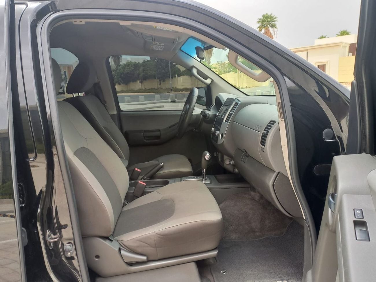 نيسان إكستيرا SE 4.0L