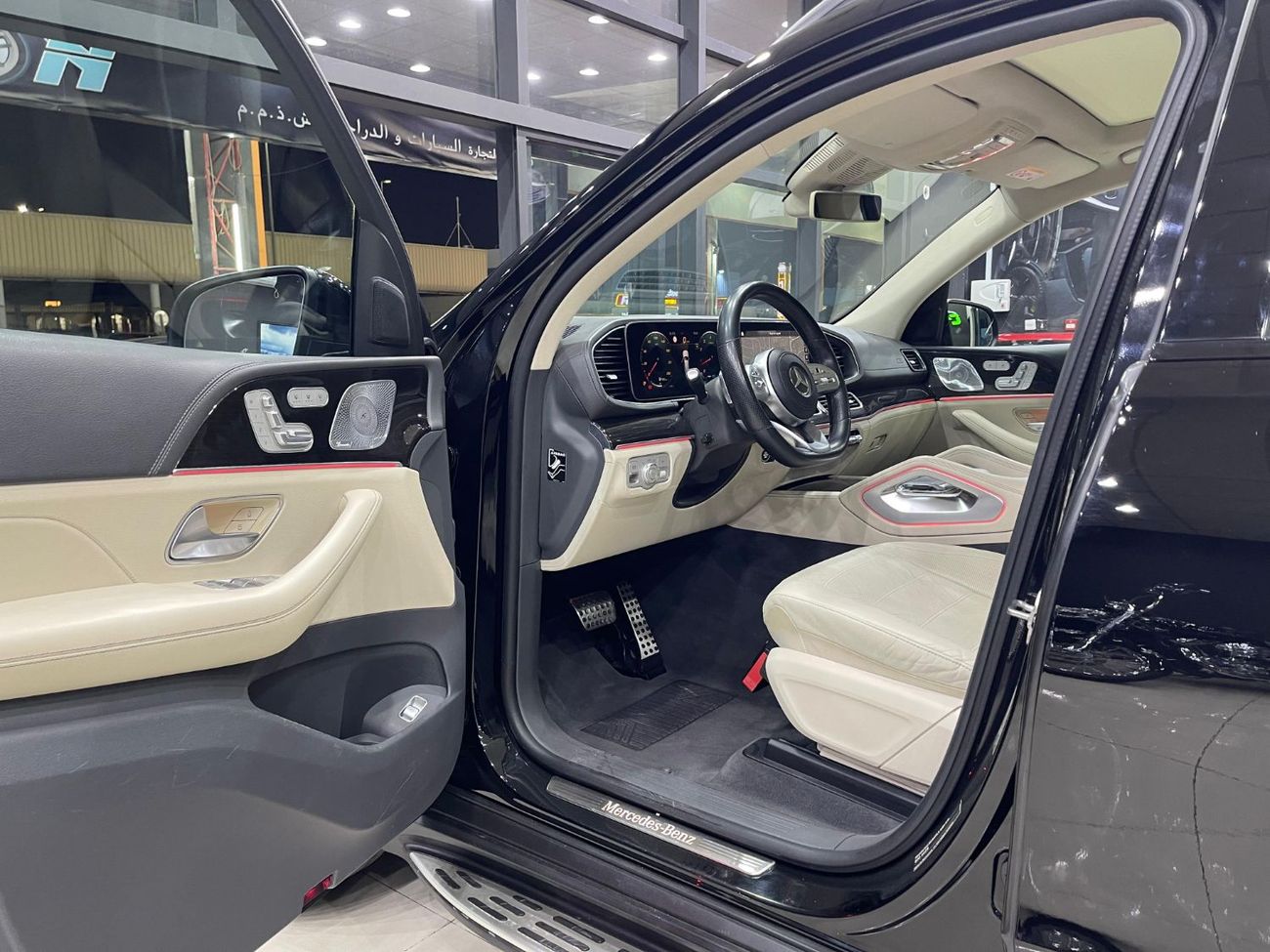 Mercedes-Benz GLS 450 Premium 3.0L (389 HP)