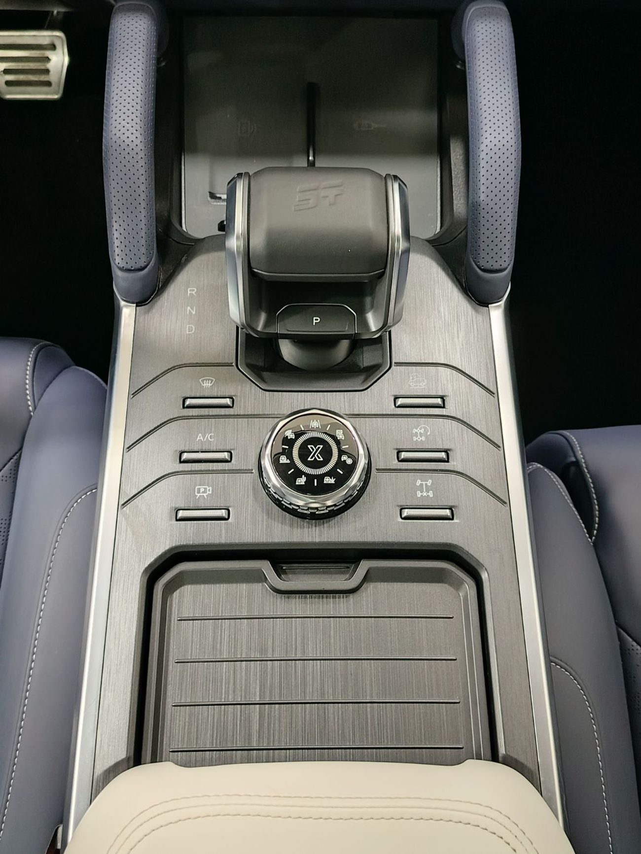 Jetour T2 i-DM
