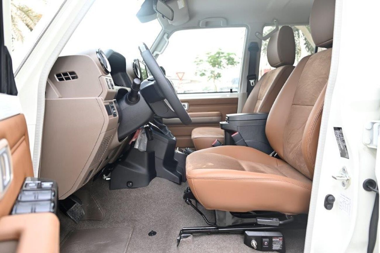 Toyota Land Cruiser 70 2025 TOYOTA LAND CRUISER 76 HARDTOP SDLX V6 4.0L PETROL 4WD 5-SEATER AT