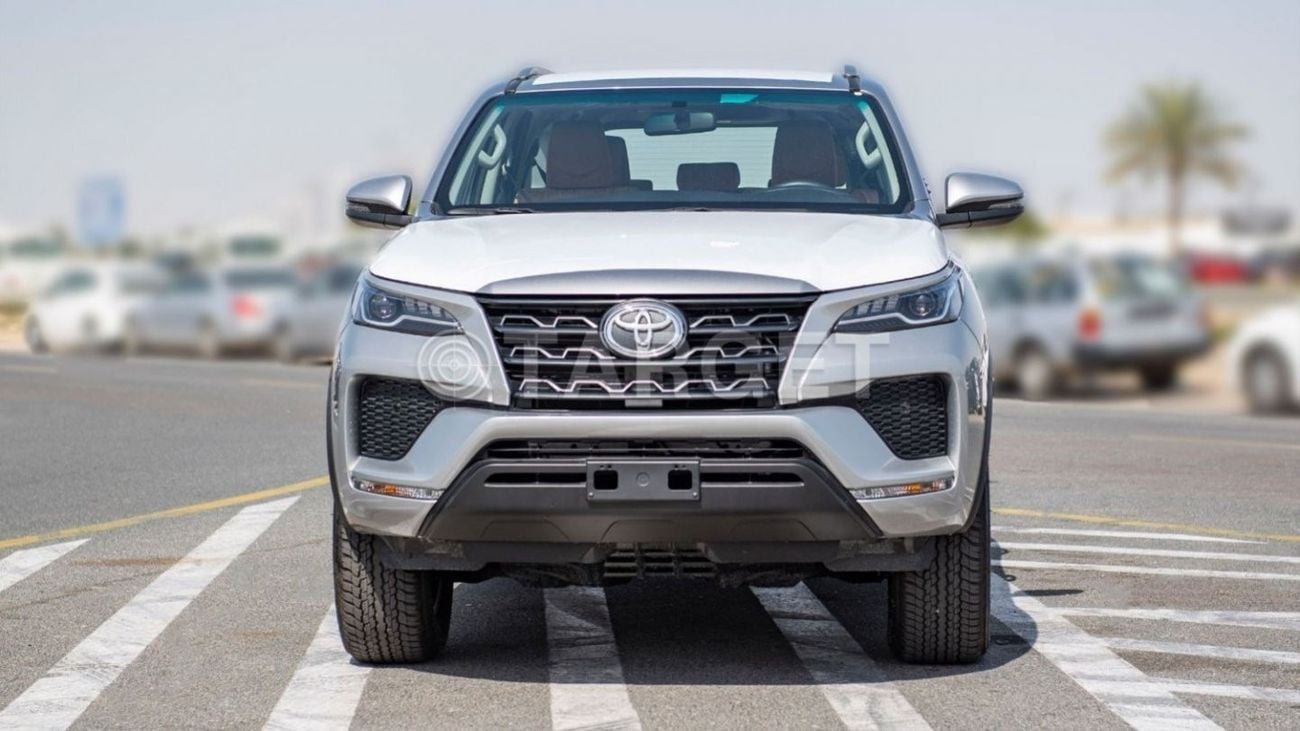 تويوتا فورتونر FORTUNER 2.7L 4WD