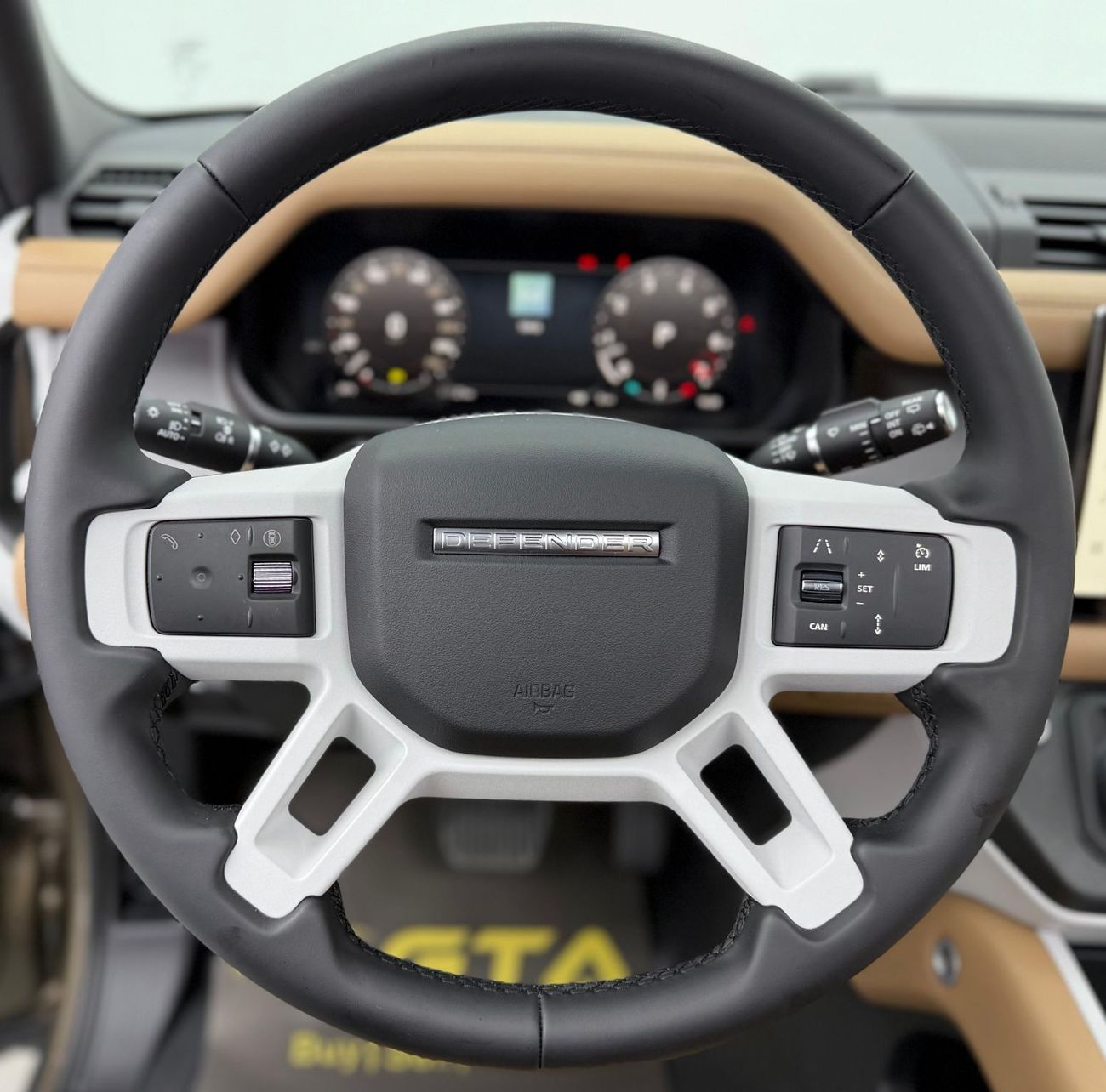 لاند روفر ديفندر 2025 Land Rover Defender 90 HSE X-Dynamic P400, 5 Y Agency Warranty, Brand New, GCC