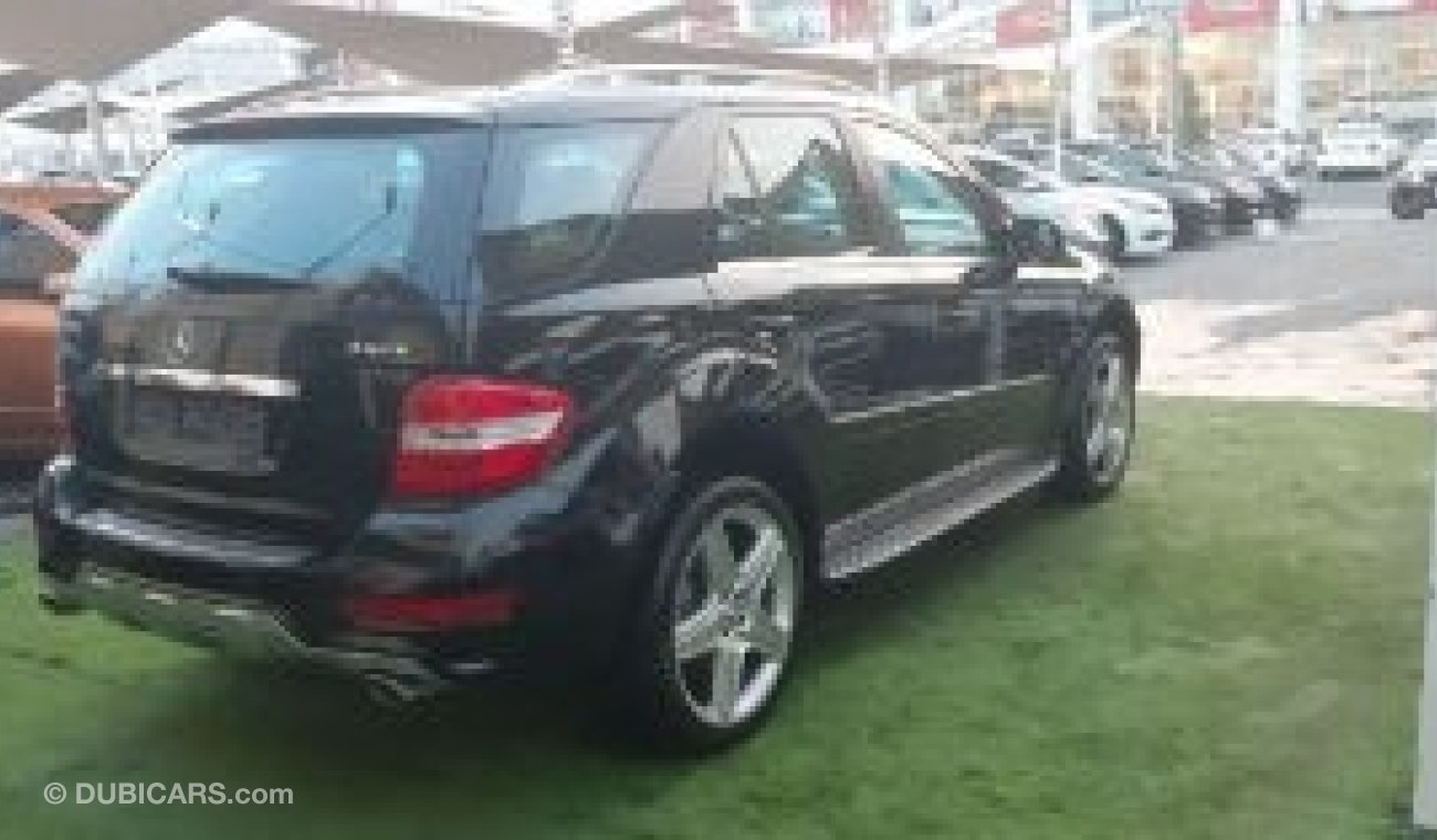 Mercedes-Benz ML 350 Gulf number one hatch Leather Rings Wood sensors Fingerprint Rings Sensors Cruise control rear wing
