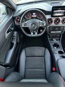 Mercedes Benz CLA250 Sport 45 Mercedes CLA 250_Gcc_2018_Excellent_Condition _Full option