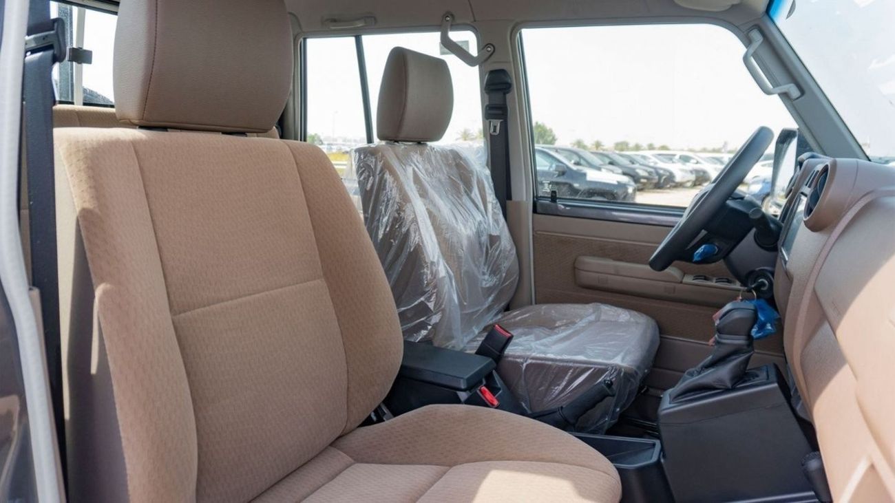 تويوتا لاند كروزر بيك آب 2024 Toyota LC79 double cabin 2.8L Diesel AT