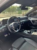 Mercedes-Benz A 200 Premium + 2.0L