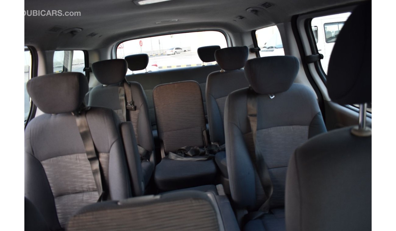 Hyundai H-1 HYUNDAI H1 12 SEATER