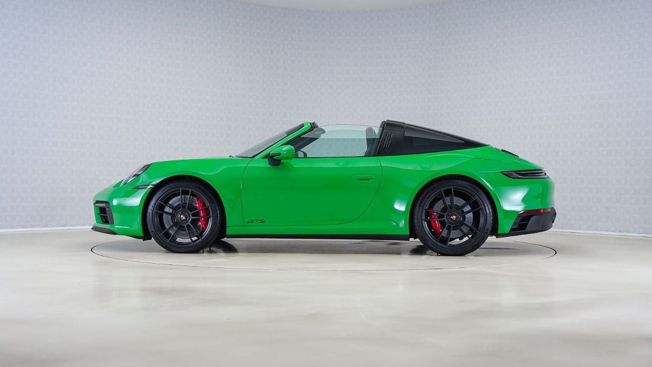 بورش 911 Targa 4GTS 3.0L (475 HP)