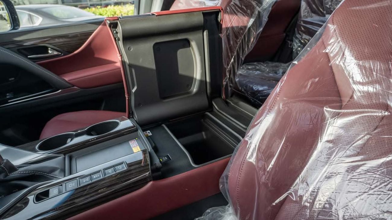 لكزس LX 500 LEXUS LX500 DIESEL 3.3L -2025YM