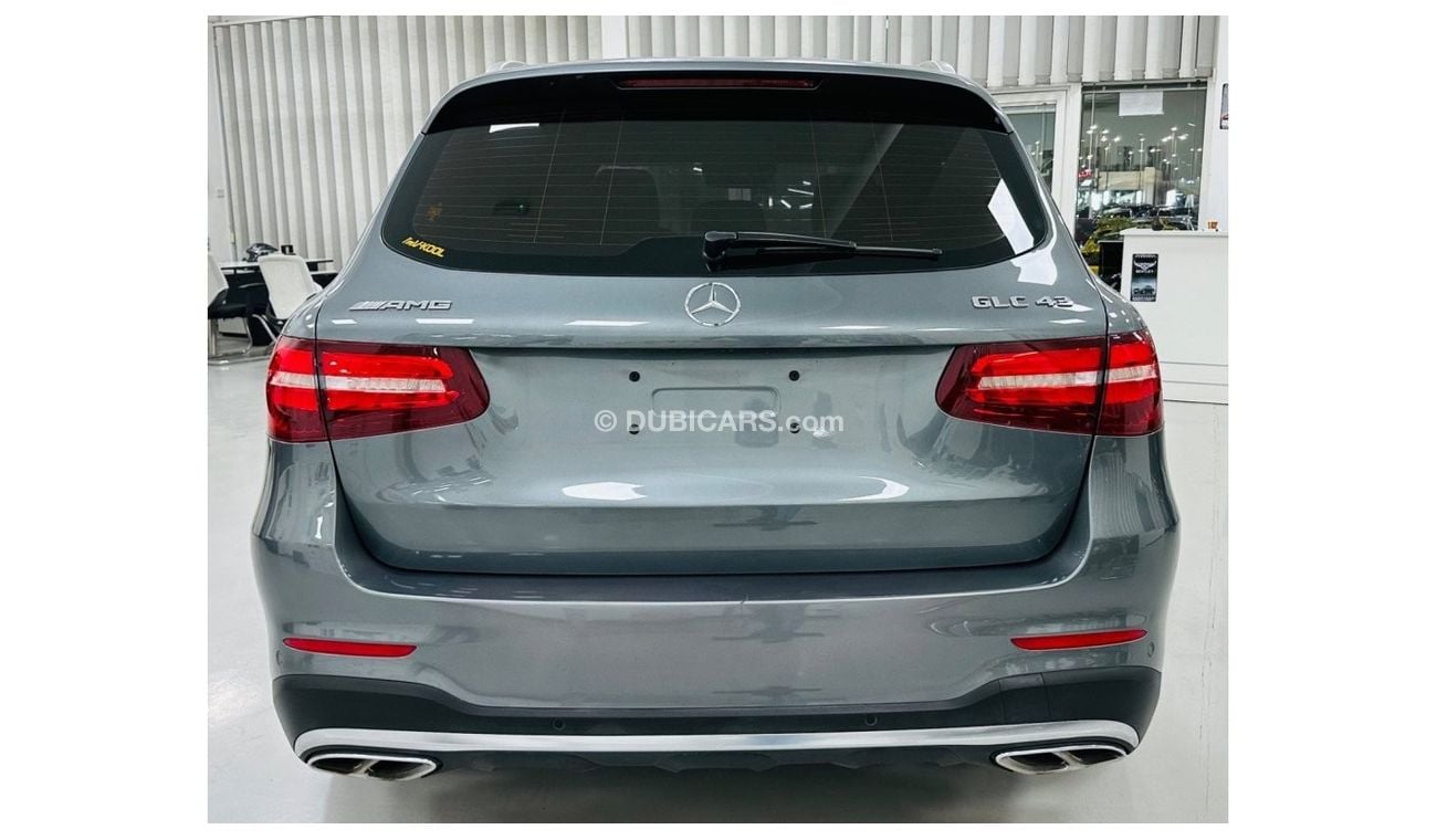 Mercedes-Benz GLC 43 AMG GCC .. FSH .  Perfect Condition .. V6 .. AMG .. Top Range