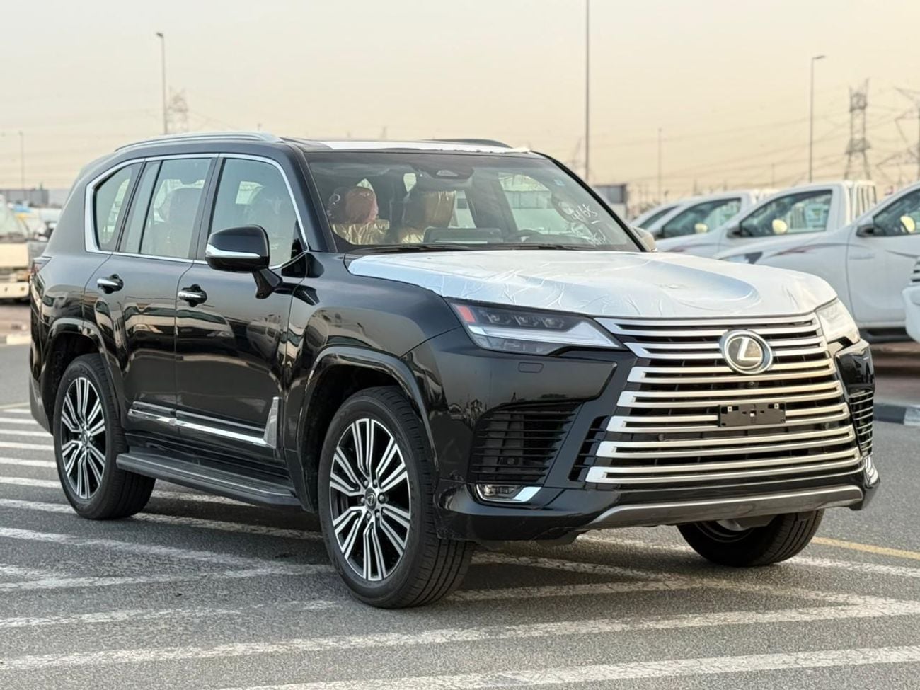 لكزس LX 600 Lexus LX 600 2026 Lexus LX600 Signature 3.5L AT Petrol (Black)