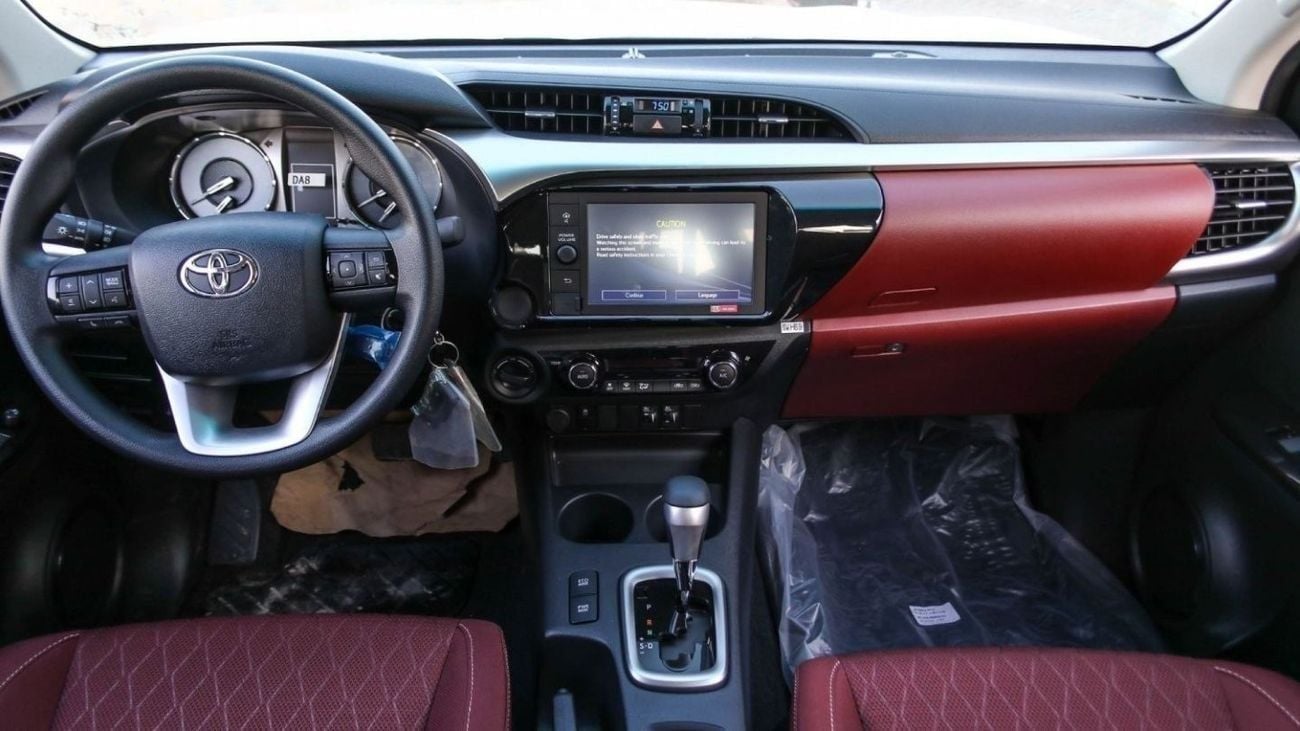 Toyota Hilux SGLX HILUX GLX 2.7L AT PETROL 2024