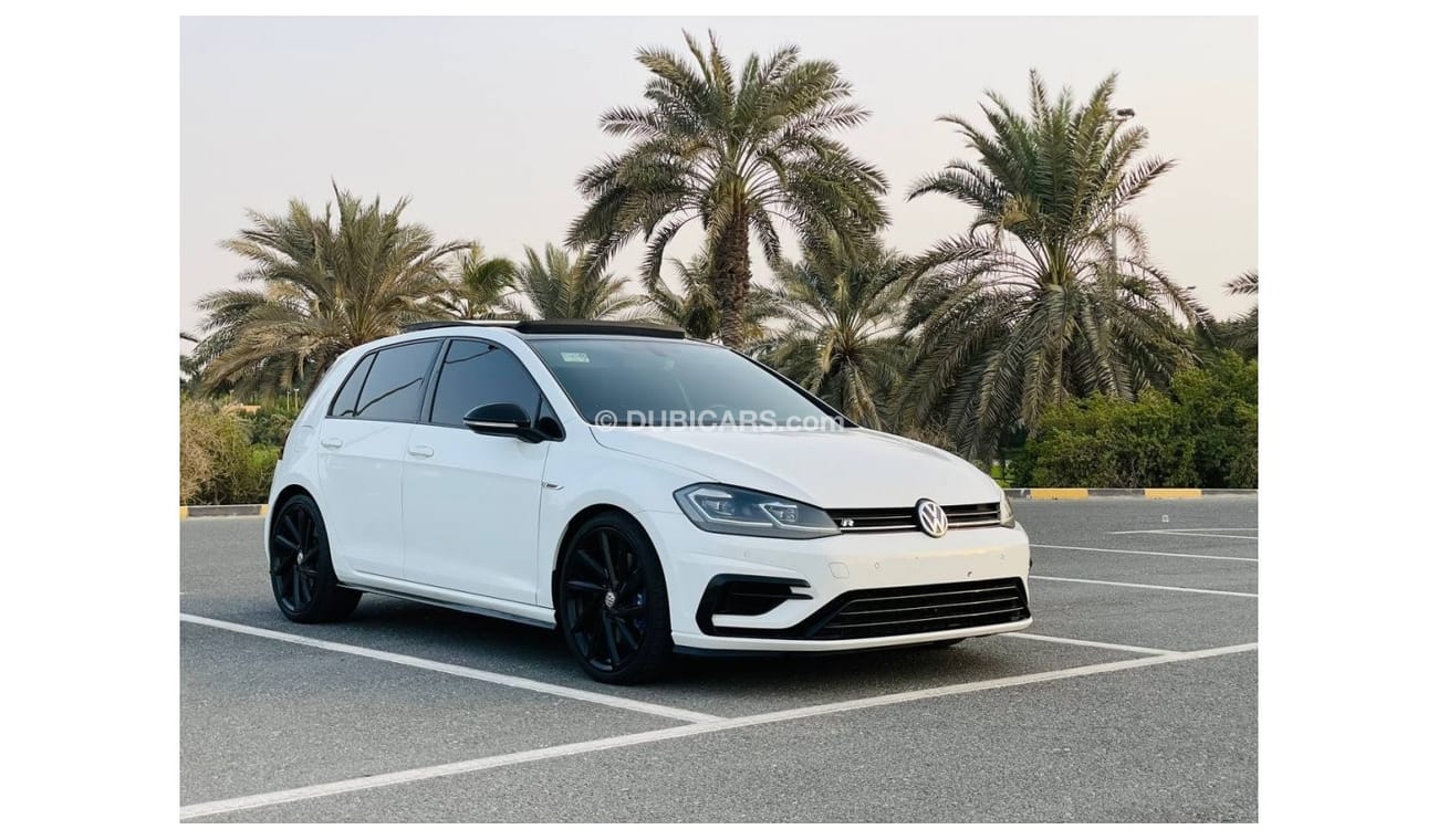 فولكس واجن جولف VOLKSWAGEN GOLF R MODEL 2018 GCC SPACE FREE PAINT FREE ACCEDENT