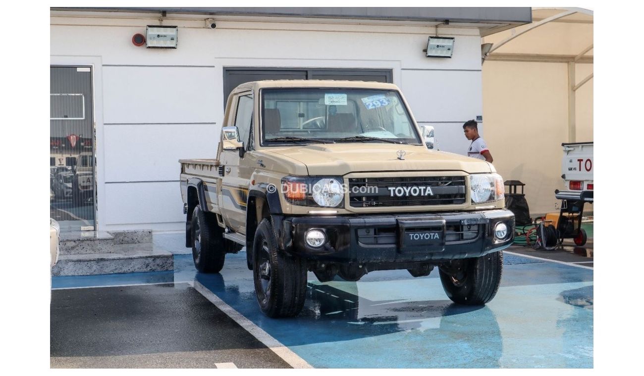 Toyota Land Cruiser Pick Up 2022 MODEL TOYOTA LAND CRUISER 79 SINGLE CAB PICKUP LX V6 70th series FULL  4.0L PATROL 4WD MANUAL T